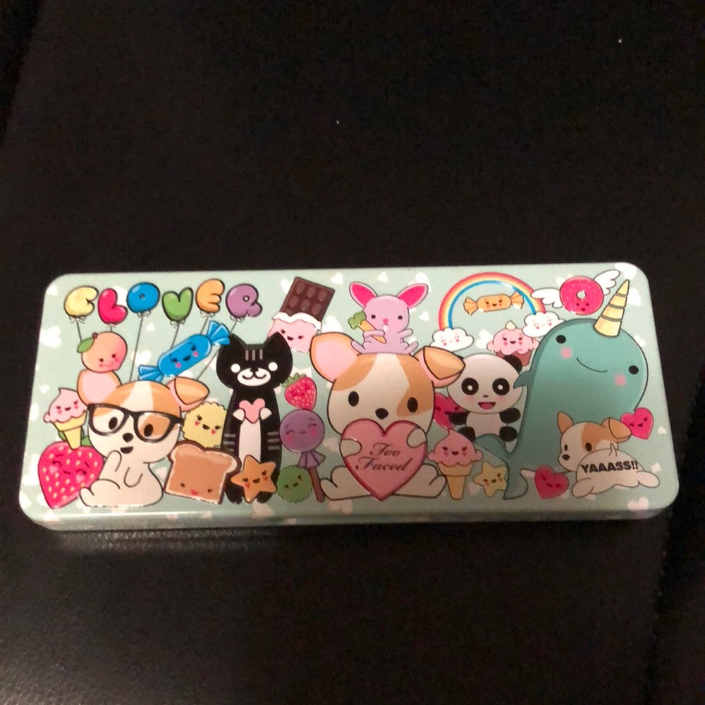 Too Faced Clover Palette